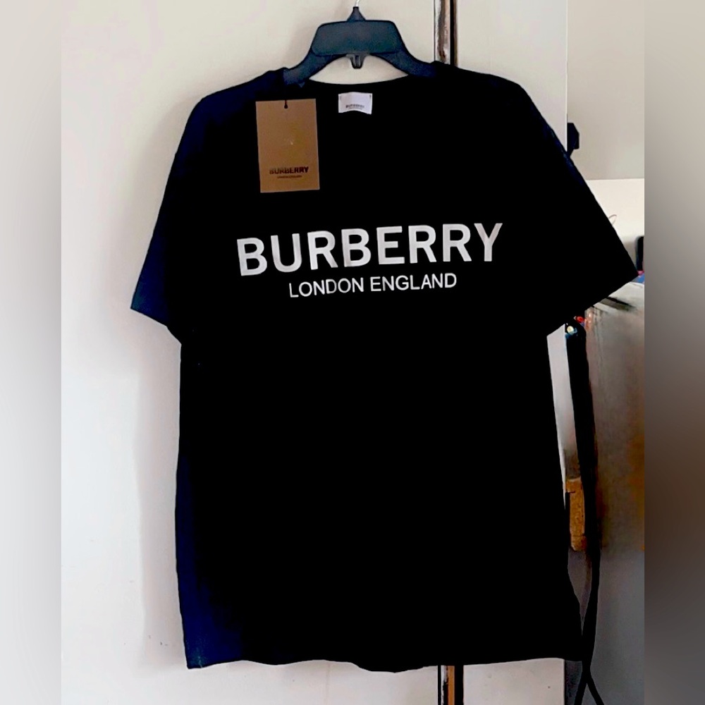 Burberry Tee (Men’s)